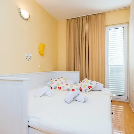 Petra Apartman *